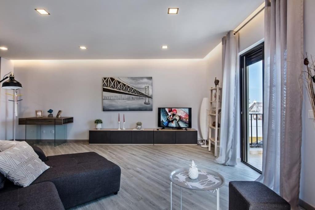 Girassol - Bright, Modern, Well Located Apartment Olhão Dış mekan fotoğraf